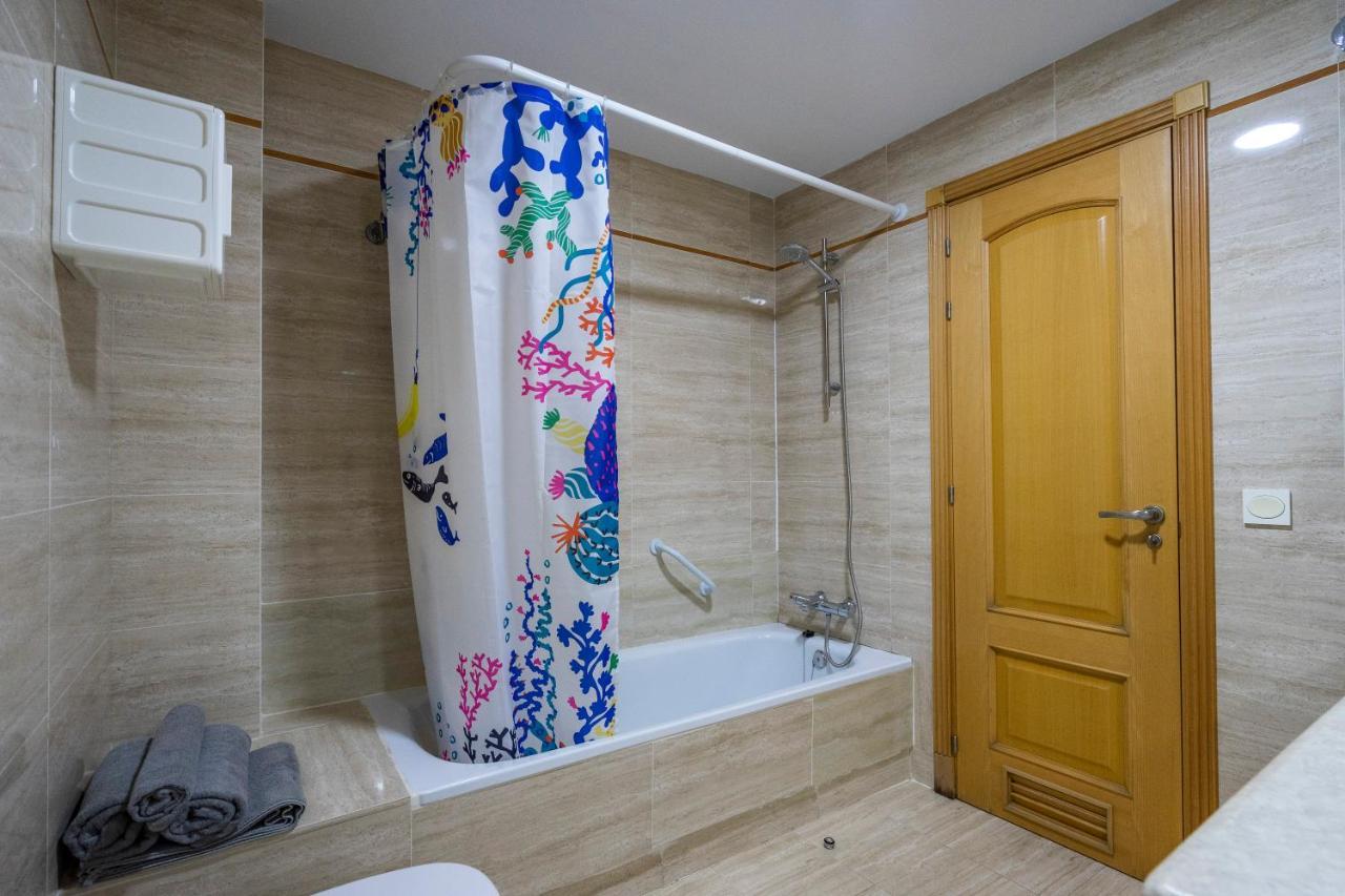 Playa Torrecilla Piscina Centro 2 Habitaciones ネルハ エクステリア 写真
